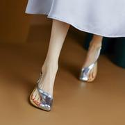 欧韩女鞋方跟搭扣夹趾包头凉鞋时尚复古个性潮流平底鞋舒适罗马鞋