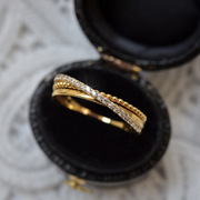 s925银镀18k金镶钻(金镶钻)交叉三环一体戒指，简洁叠戴纤细戒指女