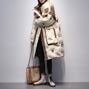 米白色羽绒服女中长款2023年冬季韩版连帽时尚白鸭绒加厚外套