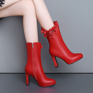 真皮带绒靴子2023女小个子中筒冬红色婚鞋半筒高跟马丁靴