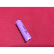  SAMSUNG 18650 2600MAH 3.7V 手电筒 锂电充电池 平头