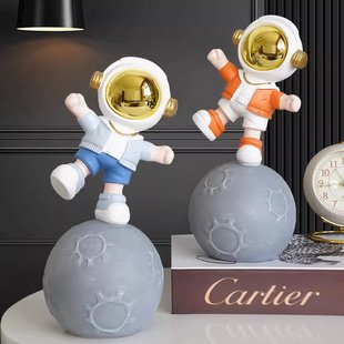 创意宇航员太空人桌面摆件，客厅电视柜书房，卧室儿童礼物房间装饰品