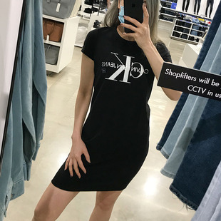 Calvin Klein CK女士夏季莫代尔棉Logo印花圆领短袖T恤连衣裙