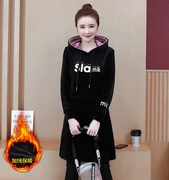 加绒加厚一体绒金丝绒卫衣连衣裙，女2023年韩版中长款遮肚显瘦黑色
