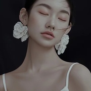 手工串珠花朵耳饰品欧美夸张个性设计感名媛气质影楼拍照新娘耳环