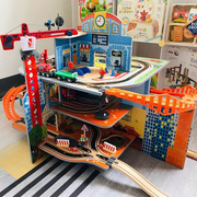 儿童益智木质矿山轨道，车火车模型积木玩具车，停车场游戏桌train