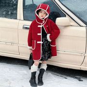 女童加绒外套秋冬款2023加厚羊羔绒红色过年服儿童毛毛呢大衣