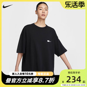 Nike耐克女子短袖上衣夏季印花T恤纯棉开衩半截袖FV0942-010