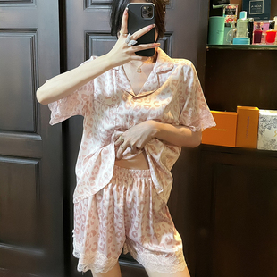 维多控粉色豹纹睡衣女夏季真丝宽松衬衫，短袖短裤蕾丝家居服两件套