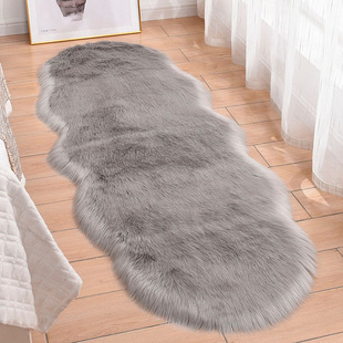 加厚长毛绒地毯卧室床边毯不规则，仿羊毛纯色地垫，毛毛装饰毯衣帽间