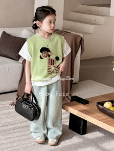 韩版儿童上衣24春装，女童洋气时髦淡绿色手工，小马重工背心马甲