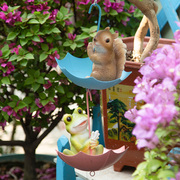 花园装饰庭院摆件树脂松鼠摆件，创意雨伞青蛙小动物园艺装饰摆件