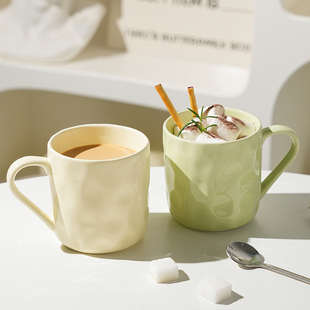 舍里高颜值马克杯女创意水杯，家用设计感陶瓷杯子情侣早餐杯咖啡杯