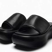 zakq夏季黑色防水台厚底增高凉鞋坡跟一字，松糕底凉拖鞋女外穿
