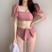 韩版粉色淑女泡泡袖系带蝴蝶结，高腰带(高腰带)袖比基尼三角分体泳衣