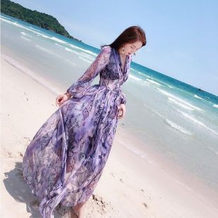 春夏紫色印花收腰显瘦沙滩裙，仙女雪纺大摆海边度假连衣裙长裙
