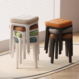 椅子塑料餐椅现代简约凳子可叠放休闲椅家用餐厅餐桌椅化妆凳餐凳