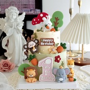 网红可爱卡通生肖小动物宝宝，生日周岁百天满月蛋糕装饰甜品台摆件