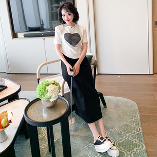 MIUCO爱心字母印花气孔圆领T恤+高腰直筒一步裙套装女2024