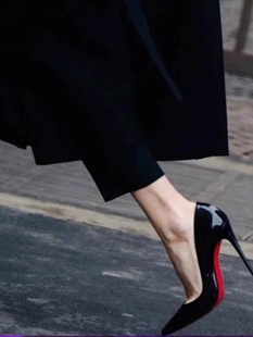 高跟鞋性感床上单鞋女细跟2024春季高级感黑色侧空红底凉鞋
