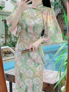 新中式旗袍女夏季法式赫本风绝美精致绿色修身显瘦碎花连衣裙
