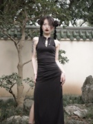 有时犯规新中式改良旗袍黑色无袖，修身连衣裙女装夏开叉(夏开叉)包臀长款
