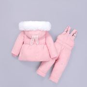 宝宝羽绒服套装女童，中长款小童婴儿，加厚儿童背带裤两件套冬季外套