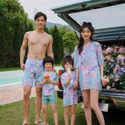 一家四口亲子家庭装泳衣，分体保守男女童女泳衣，母女父子情侣泳装