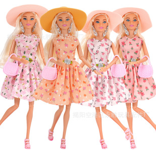 30CM换装娃娃11寸欧美秋季时尚碎花裙印花帽子旅行款娃衣套装