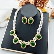 中古法式重工手工串珠优雅时尚，百搭祖母绿琉璃珍珠项链耳环二件套