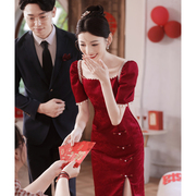 敬酒服新娘旗袍酒红色，小个子订婚礼服裙，新中式婚礼高级感结婚夏季
