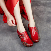高档女士休闲牛皮单鞋民族，风2024春秋，红色印花中跟时尚女鞋