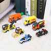 塑料惯性警车工程车拖车带，小人兼容木质，托马斯小火车轨道玩具