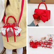 儿童过年包包女童珍珠手提包公主拜年小包新年红色小包时尚斜跨包