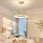 卧室吊灯简约现代创意浪漫水晶轻奢网红北欧女孩儿童房间灯饰