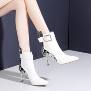 白色小短靴女2021秋冬瘦瘦靴尖头高跟鞋米白法式欧美细跟靴子
