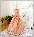 ◆优贝家◆太阳花抹胸尾礼服首饰架 YD9004