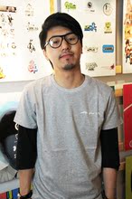 短袖 男 2012新款香港原创潮流Life Goes On 简单百搭纯色 正品