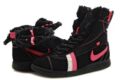 耐克NIKE高帮女鞋 长靴 保暖女靴 2010新款 黑粉