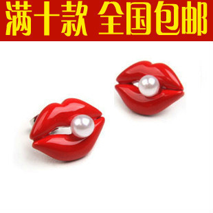  0010 大饰场 欧美 耳钉 苹果 SBB还不晚嘴唇镶嵌珍珠可爱耳钉