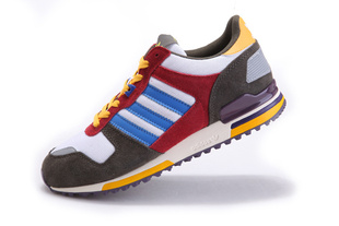  阿迪达斯正品跑鞋男鞋adidas三叶草休闲鞋 ZX700陈冠希男式跑步鞋