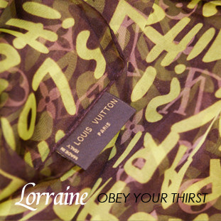 Lorraine LV经典图案涂鸦 萤光字母丝巾围巾 四色入