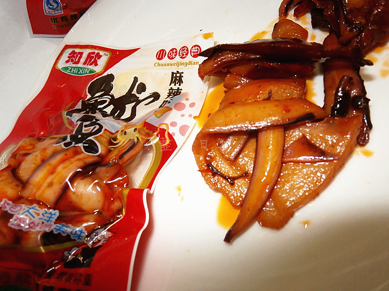 麻辣味鱿鱼 鱿鱼须 鱿鱼片 250g...