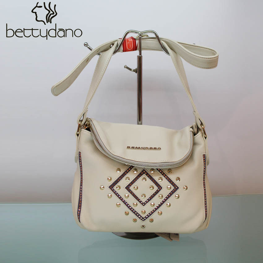 <em>贝蒂丹奴</em>-箱包皮具/热销<em>女包</em>/男包-2011新款女