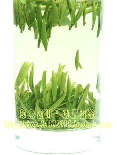 2010年峨眉山明前新茶绿茶 特级四川竹叶青(春)100克