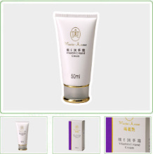 冲冠信誉々 绝对正品 维E润手霜