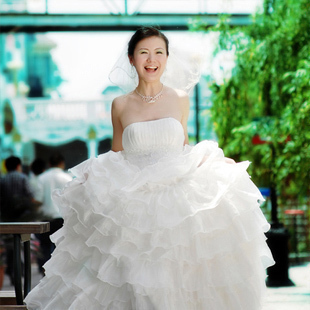 缘于真情重庆厂家婚纱礼服抹胸显瘦可爱蓬蓬裙热销婚纱真人秀