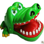 儿童玩具 新奇好玩大号咬手指的大嘴鳄鱼 牙齿咬手亲子整人玩具