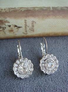 ����CAROLEE������ ŷ��ԭ�� ��ɫ ���� ̫���� ���� С����