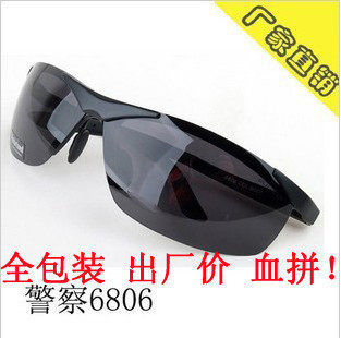 厂价直销！ 原单品质 Police6806 警察男款偏光太阳镜